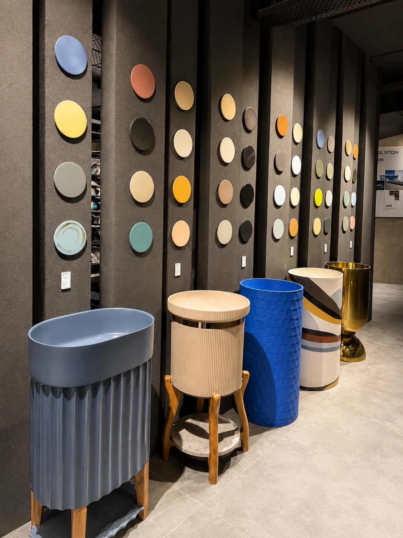 Kohler artist edition pedestal basins in fluted blue, textured cobalt and brushed gold at Tayo Living, Gurgaon